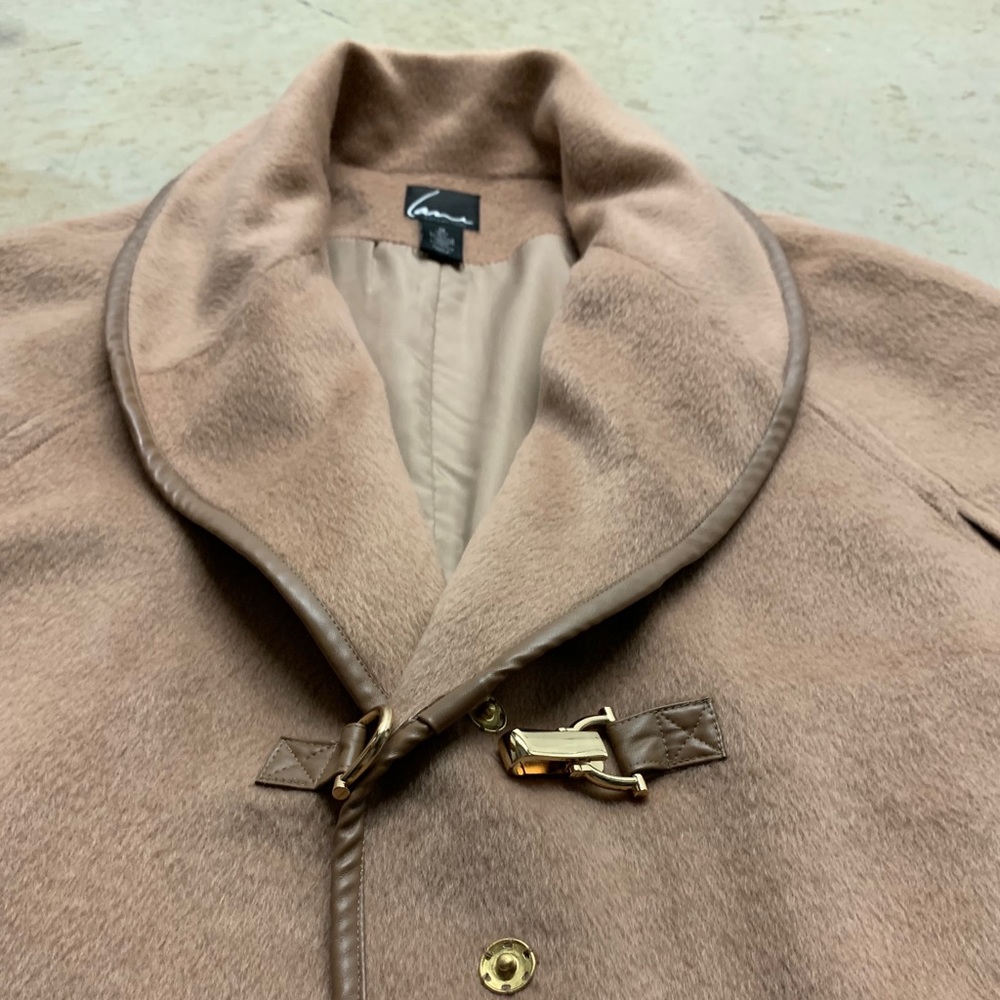 LANE BRYANT -LANE COLLECTION Camel Colored Cape XL